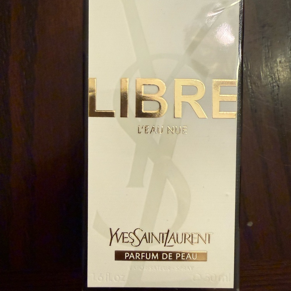 Yves Saint Laurent Libre L'Eau Nue in Gold and White 1.6 Fl Oz.